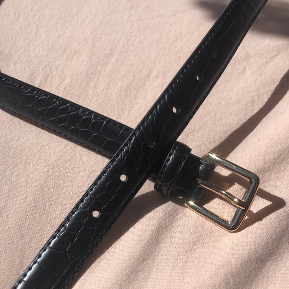 Le Chateau Black Snake Texture Belt - Picture 4 of 6